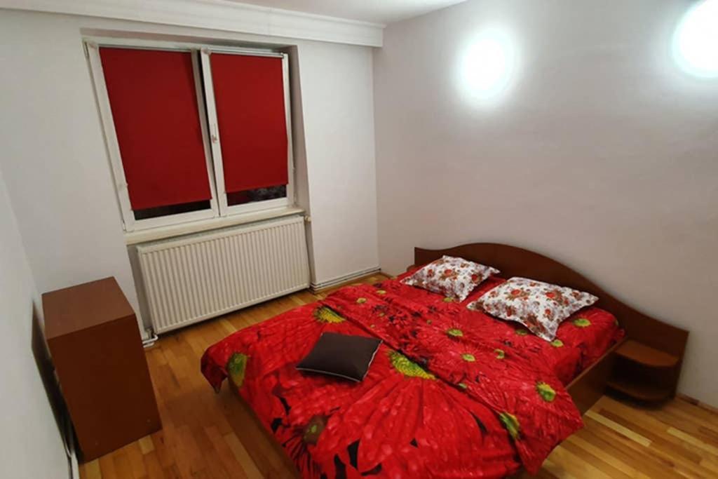 Titian'S Cozy Apartment Σίμπιου Εξωτερικό φωτογραφία